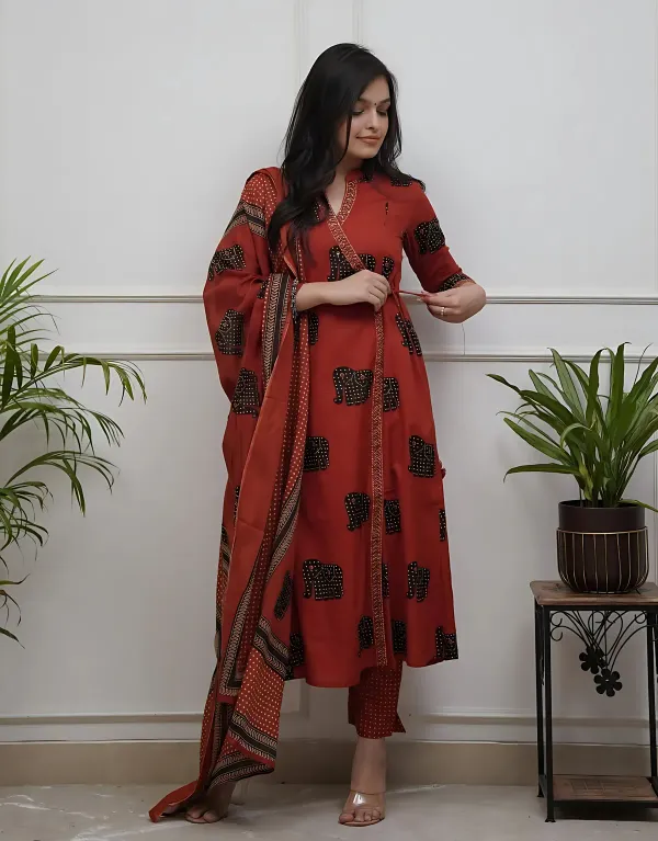 Elephant_Print_Cotton_Kurta_Pant_And_Dupatta_Set_For_Women's_&_Girls