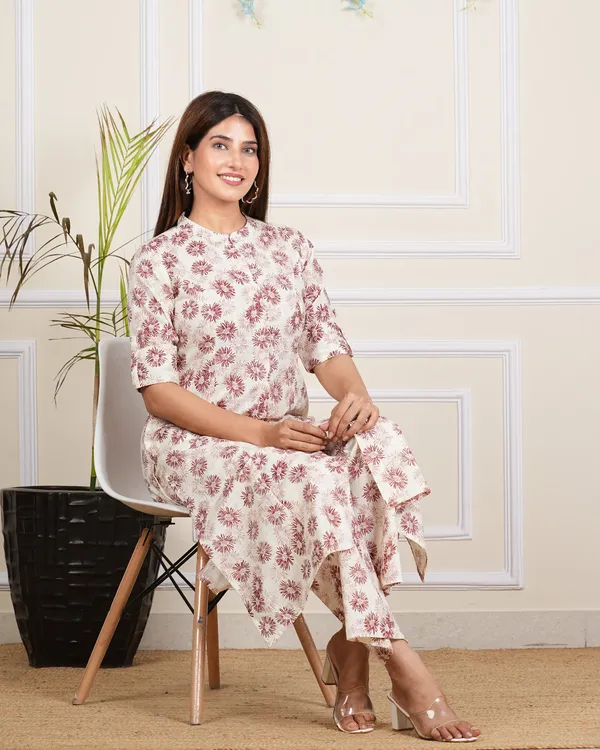 Floral_Printed_Pure_Cotton_Kurta_Pant_Set_For_Women's