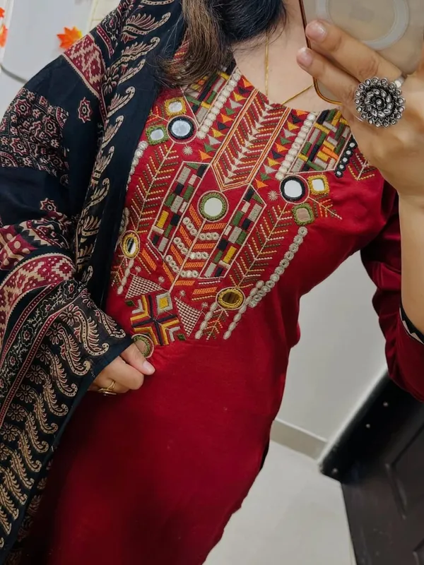 New_Anarkali_Style_Kurta_Pant_With_Dupatta_Set_For_Women's_&_Girls