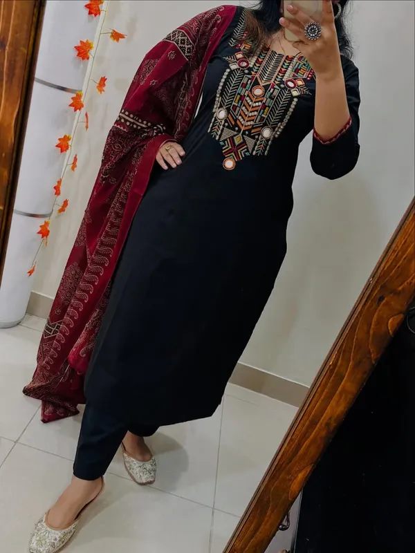 New_Anarkali_Style_Kurta_Pant_With_Dupatta_Set_For_Women's_&_Girls
