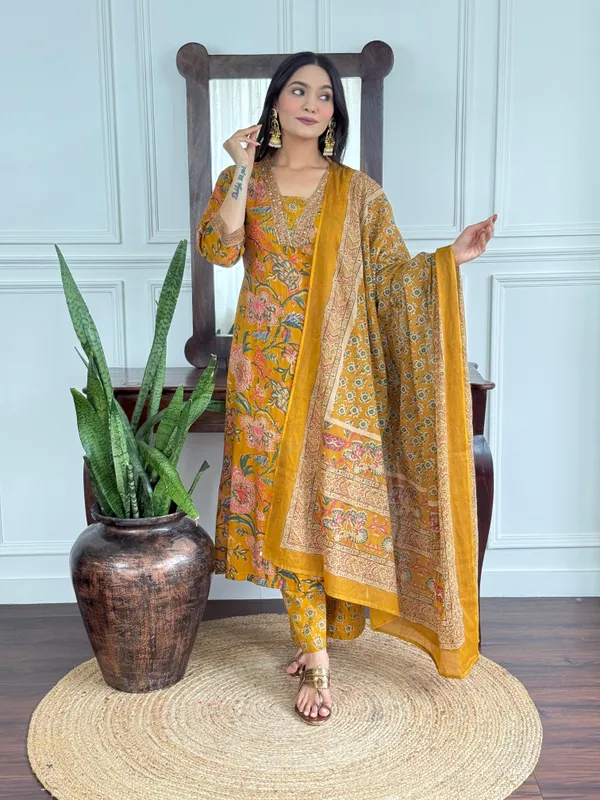 Printed_Cotton_A-Line_Kurti_With_Plazo_And_Mulmul_Dupatta_Set_For_Women's