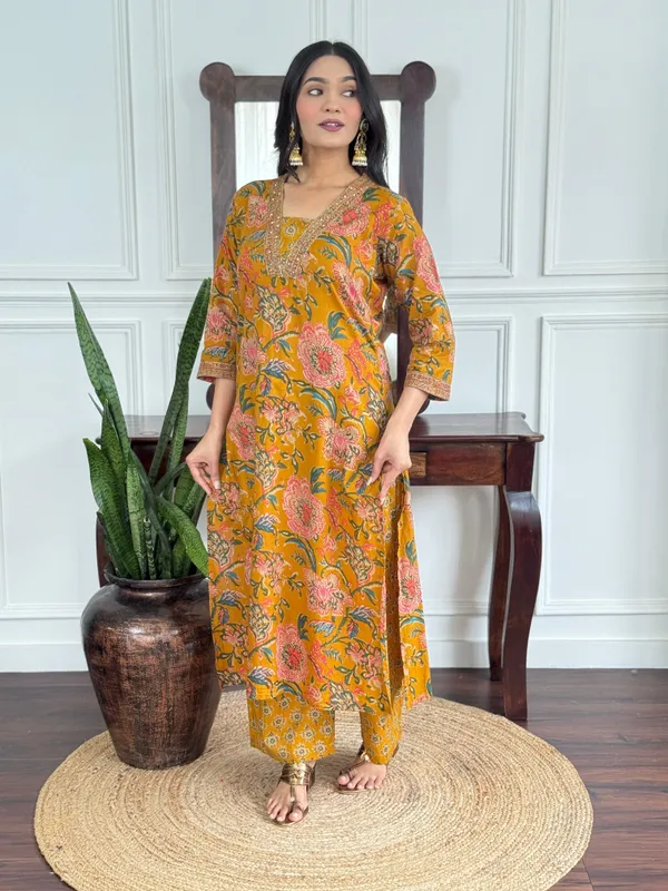 Printed_Cotton_A-Line_Kurti_With_Plazo_And_Mulmul_Dupatta_Set_For_Women's