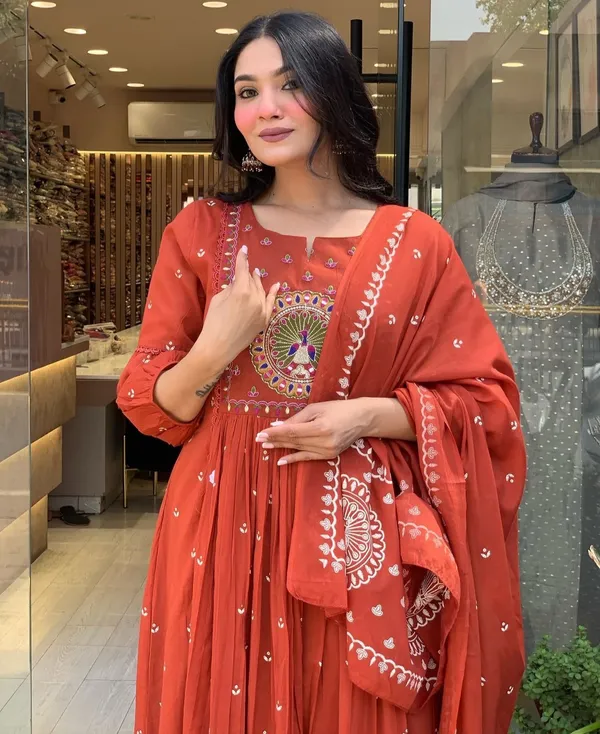 Women_Anarkali_Printed_Pure_Cotton_Kurta_Pant_With_Dupatta_Set_For_Women's