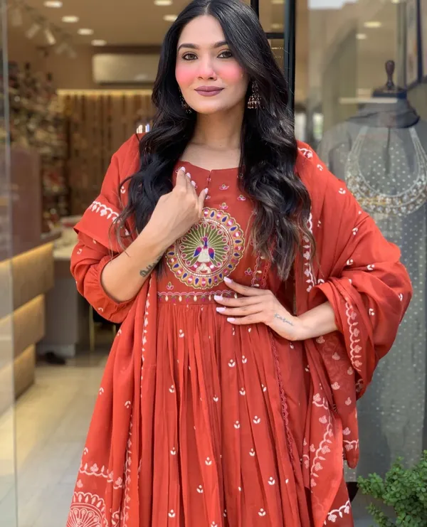 Women_Anarkali_Printed_Pure_Cotton_Kurta_Pant_With_Dupatta_Set_For_Women's