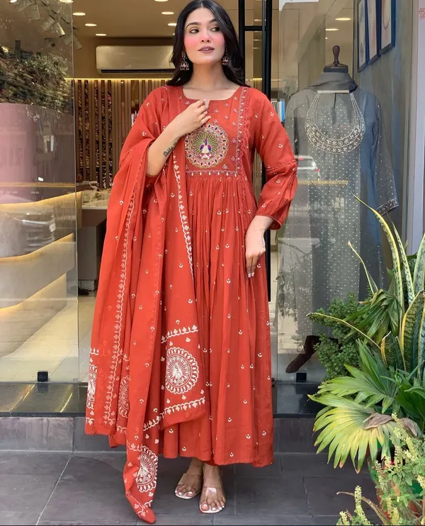 Women_Anarkali_Printed_Pure_Cotton_Kurta_Pant_With_Dupatta_Set_For_Women's