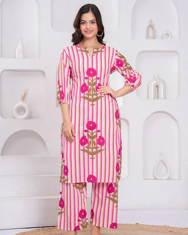 Women_Floral_Printed_Kurta_&_Pant_Set
