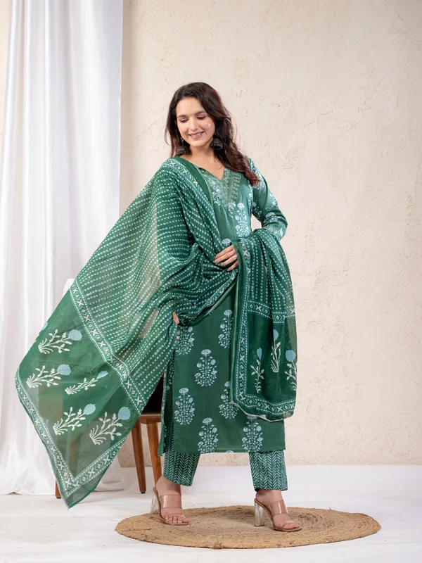 Women_Floral_Printed_Pleated_Sequinned_Pure_Cotton_Kurta_with_Sharara_&_Dupatta_Set