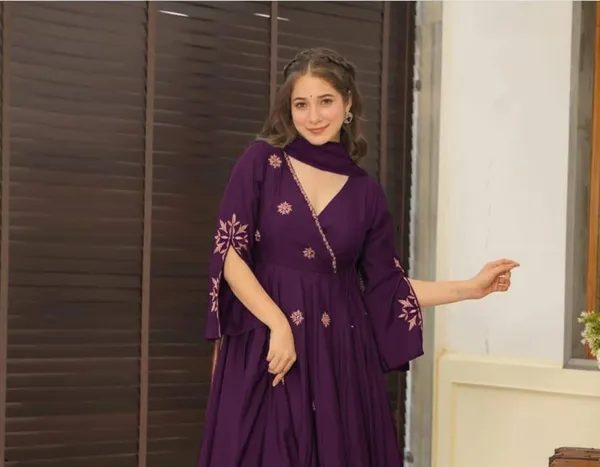 Women's_Pure_Cotton_Embroidered_Anarkali_Kurta_with_Pant_&_Dupatta_Set