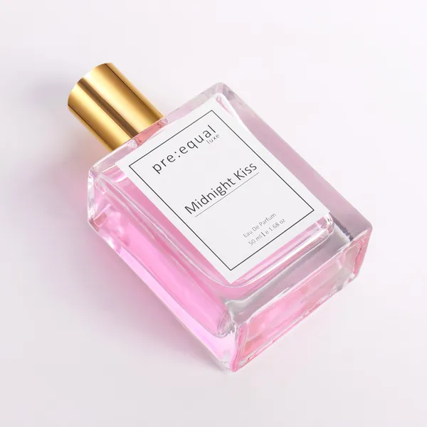 Midnight_Kiss_Fruity_Scent_Perfume_For_Unisex