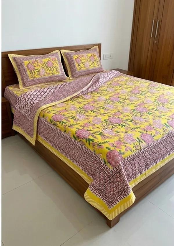 Yellow_Cotton_Hand_Block_Printed_Flower_Dohar_Quilts_300TC_(Queen_Size_and_Single)