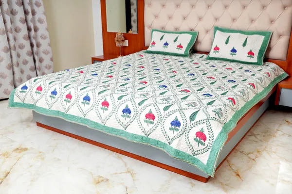 Green_Cotton_Hand_Block_Printed_Leaves_&_Roses_Comforter_(Queen_Size)