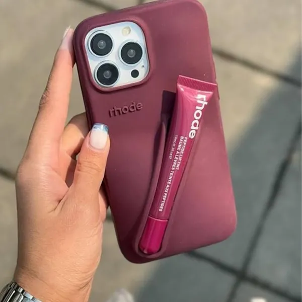 Clothemyphone_iPhone_Silicone_Phone_Cover_With_Built-In_Lip_Tint_Holder