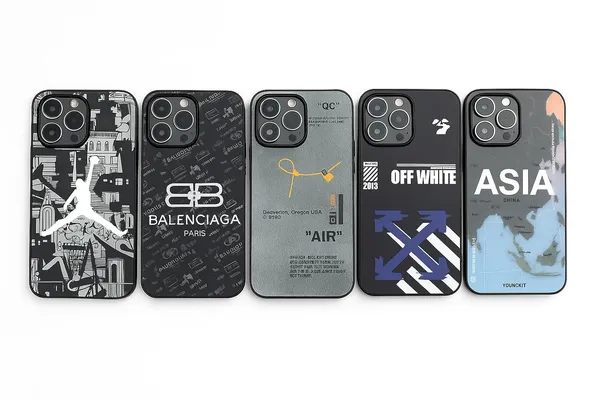 Clothemyphone_Urban_Street_Style_Back_Cover_for_iPhone__Slim_Fit_Mobile_Case_with_Edgy_Graphic_Design