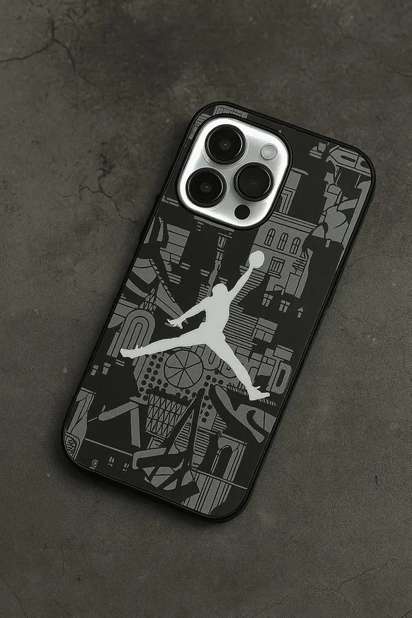 Clothemyphone_Urban_Street_Style_Back_Cover_for_iPhone__Slim_Fit_Mobile_Case_with_Edgy_Graphic_Design