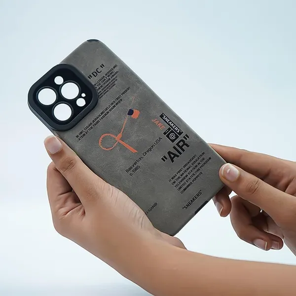 Clothemyphone_Urban_Street_Style_Back_Cover_for_iPhone__Slim_Fit_Mobile_Case_with_Edgy_Graphic_Design