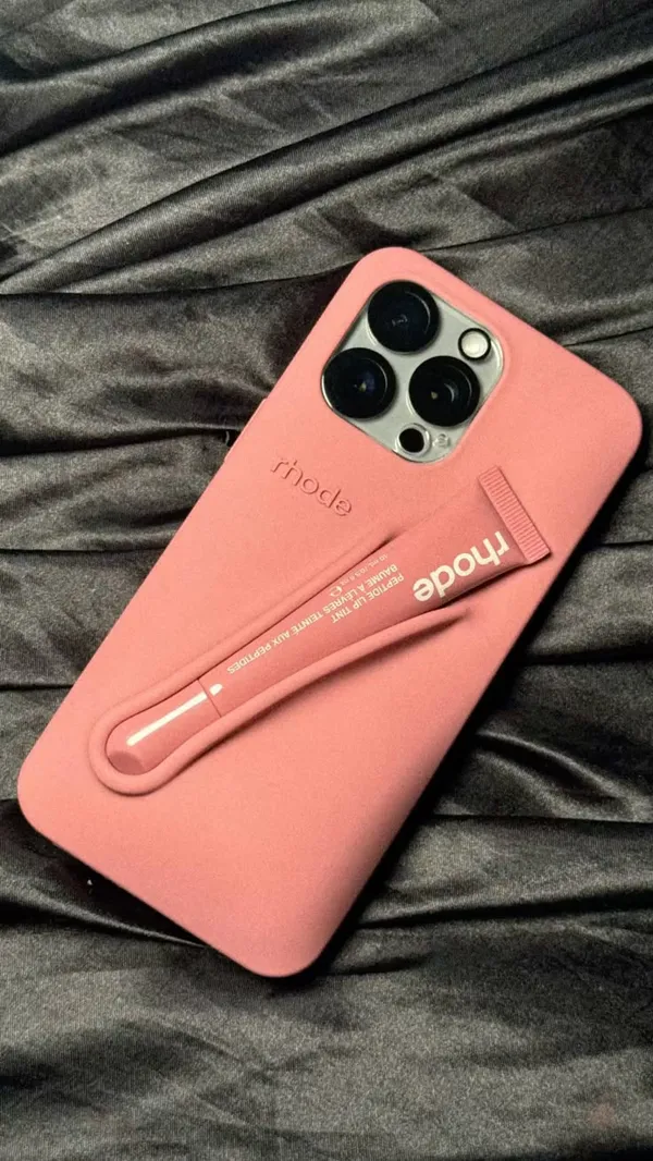 Clothemyphone_iPhone_Silicone_Phone_Cover_With_Built-In_Lip_Tint_Holder