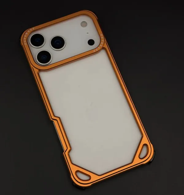 Aegis_Edge_Armor_MagSafe_Case,_Purple
