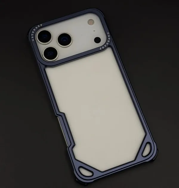 Aegis_Edge_Armor_MagSafe_Case,_Purple