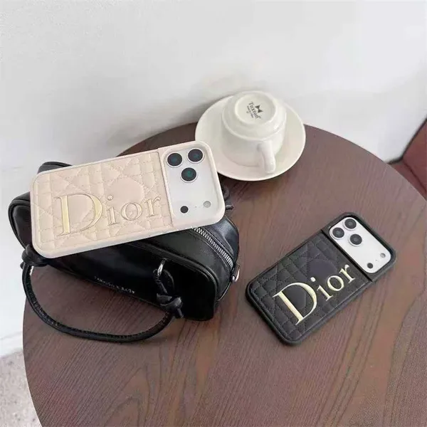 Dior_Puff_Leather_Edition_Case_