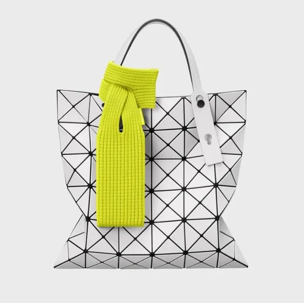 Ribbed_Phone_Pocket_Sling,_Colorful_Crossbody_Phone_Holder,_80_cm_Long,_Compatible_with_All_Models_(Yellow)