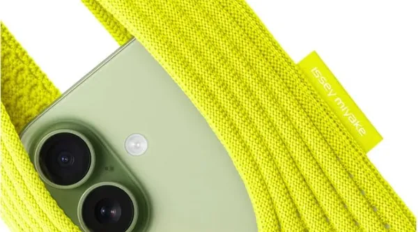 Ribbed_Phone_Pocket_Sling,_Colorful_Crossbody_Phone_Holder,_80_cm_Long,_Compatible_with_All_Models_(Yellow)