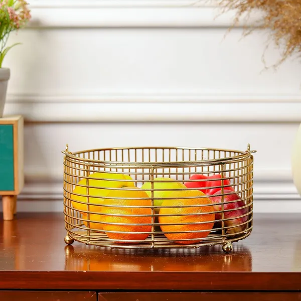 Gold_Plated_Round_Metal_Decorative_Wire_Basket_With_Handle_(25D_X_25W_X_11.5H_Cm)