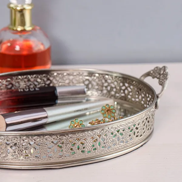 Silver_Plated_Oval_Glass_Mirror_Serving_Tray_With_Handmade_Handles_(26L_X_17W_X_6H_Cm)