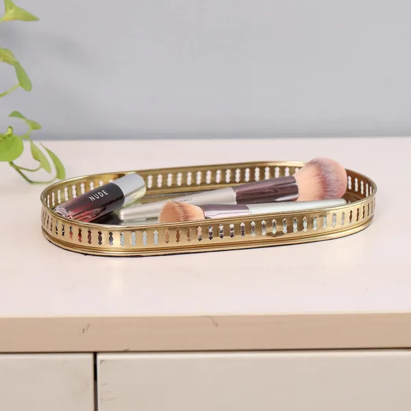 Gold_Plated_Oval_Glass_Mirror_Serving_Tray_(28L_X_16W_X_5H_Cm)