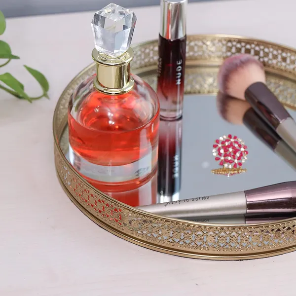 Gold_Plated_Round_Glass_Mirror_Tray_(25L_X_25W_X_3H_Cm)