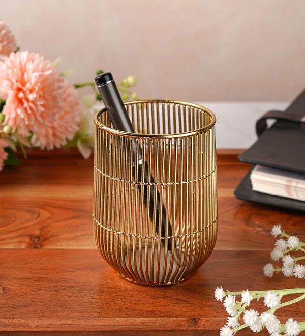 Golden_Metal_Wire_Pen_Pencil_Holder_For_Desk_(7.5D_X_7.5W_X_10.5H_Cm)