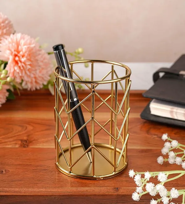 Gold_Plated_Geometric_Metal_Pen_Holder_(‎9_X_9_X_12_Cm)