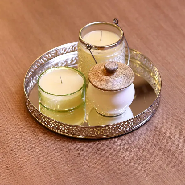 Silver_Plated_Metal_And_Glass_Round_Decorative_Laser_Cutting_Scratch-Resistant_Tray_(25L_X_25W_X_10H_Cm)
