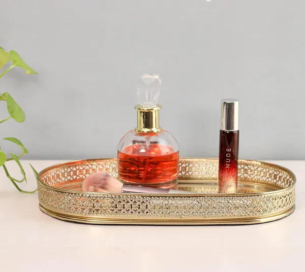 Gold_Plated_Oval_Glass_Mirror_Tray_(28L_X_16W_X_5H_Cm)