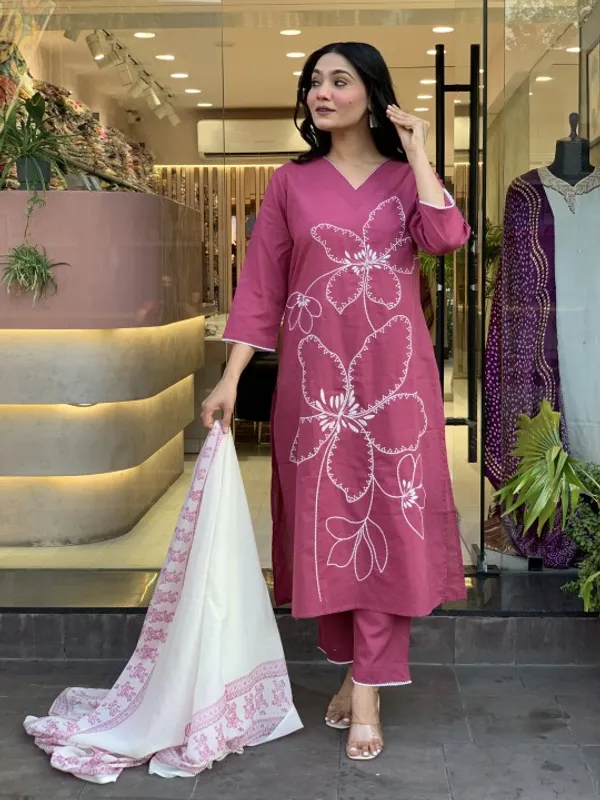 Cotton_Kurti_For_Beautiful_Women_And_Girls