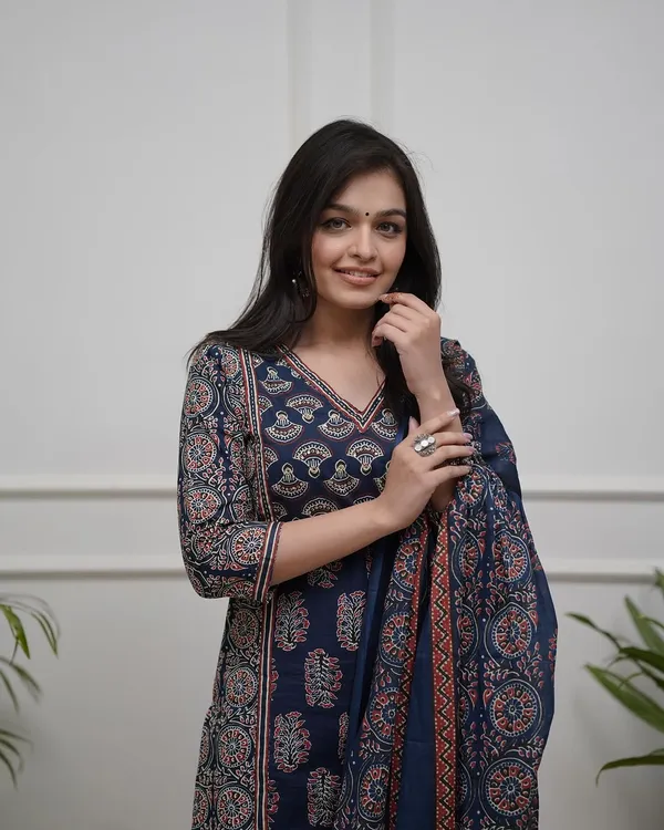 Blue_Cotton_Kurti_&_Pant_Dupatta_Set_For_Women