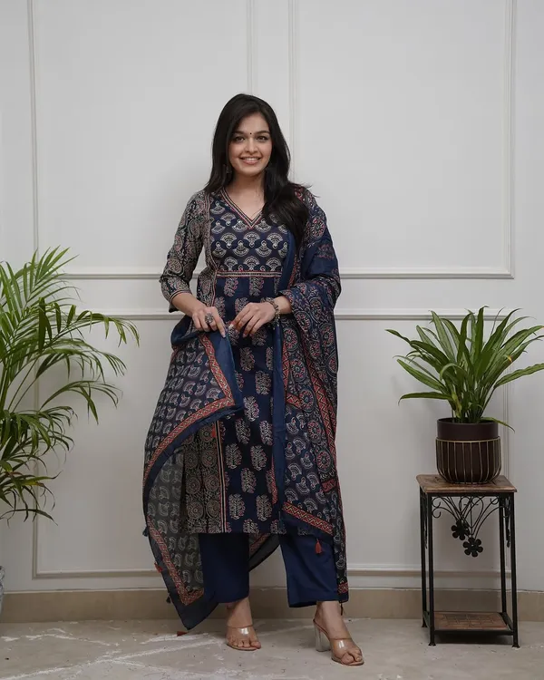 Blue_Cotton_Kurti_&_Pant_Dupatta_Set_For_Women