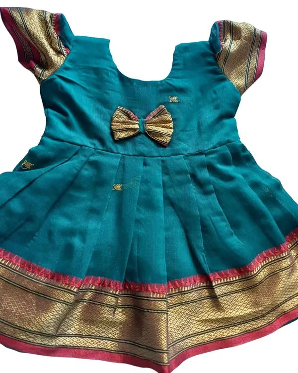 Morpankhi_Acrylic_Cotton_Premium_&_Elegant_Frock_For_Girls