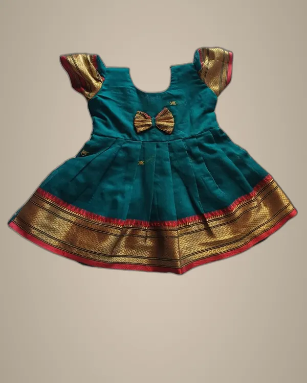 Morpankhi_Acrylic_Cotton_Premium_&_Elegant_Frock_For_Girls