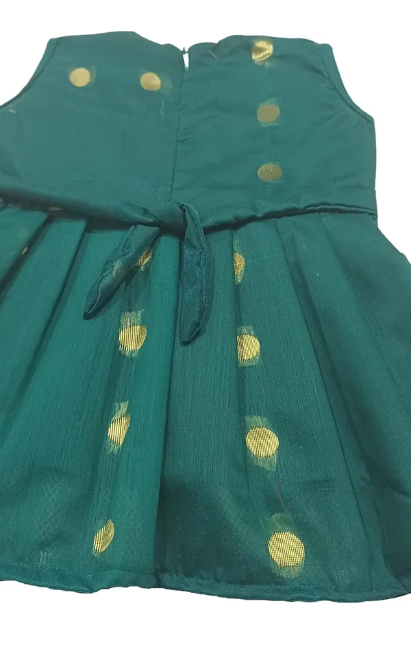 Morpankhi_Cotton_Silk_Premium_&_Elegant_Frock_For_Girls