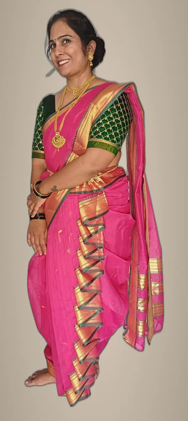 Pink_Acrylic_Pure_Cotton_Premium_&_Elegant_Mastani_Nauwari_Saree_With_Blouse_Piece_For_Women