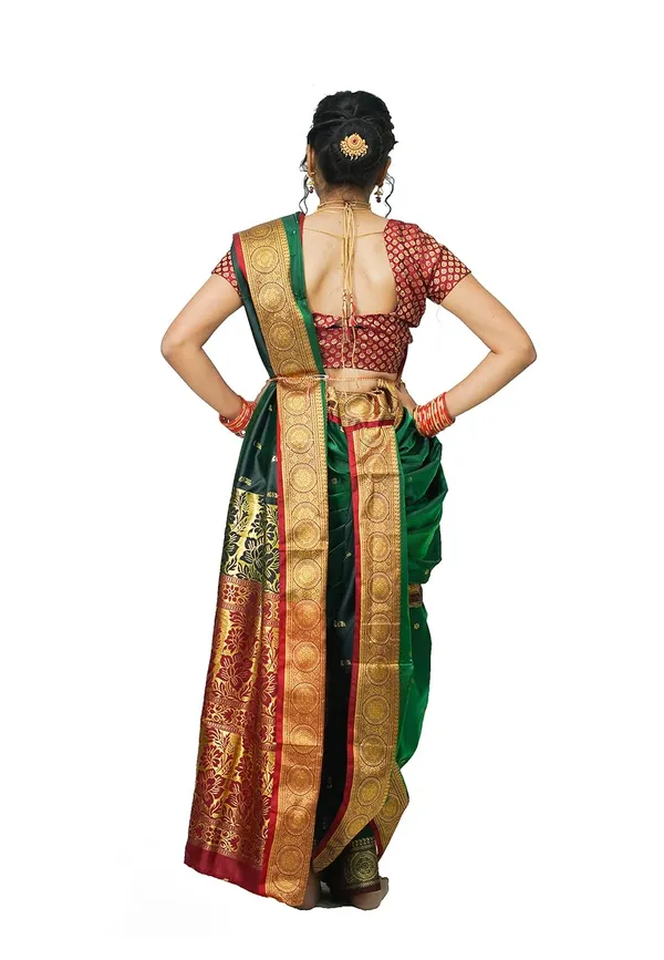 Green_Pure_Satin_Premium_&_Elegant_Shahi_Mastani_Nauwari_Saree_With_Blouse_Piece_For_Women
