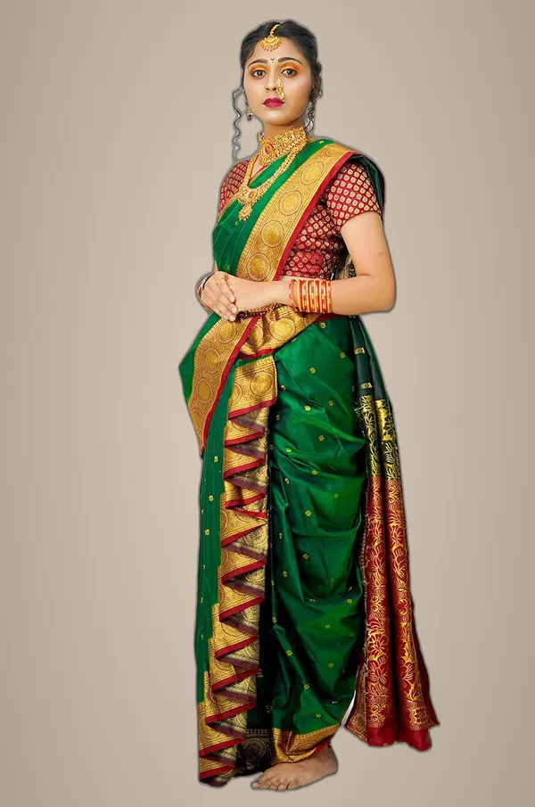Green_Pure_Satin_Premium_&_Elegant_Shahi_Mastani_Nauwari_Saree_With_Blouse_Piece_For_Women