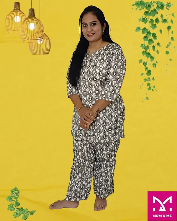 Gray_Cotton_Premium_&_Elegant_Kurta_&_Pyjama_Co-Ord_Set_For_Women