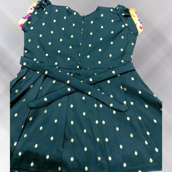 Black_Raw_Silk_&_Brokat_Premium_&_Elegant_Frock_For_Girls