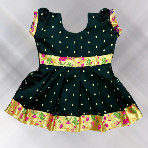 Black_Raw_Silk_&_Brokat_Premium_&_Elegant_Frock_For_Girls
