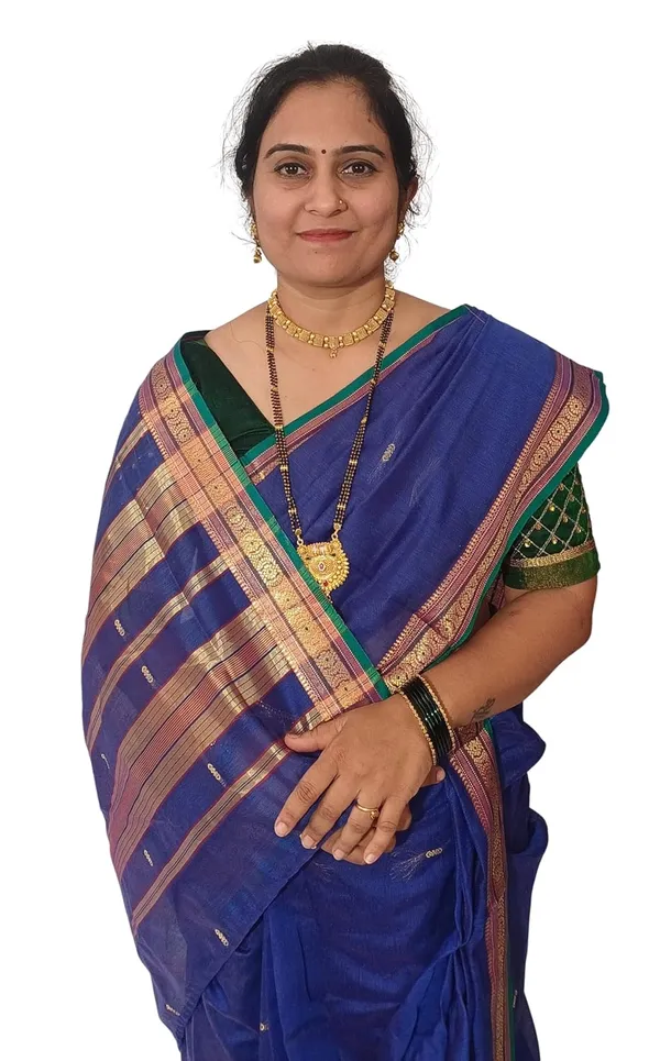Blue_Acrylic_Pure_Cotton_Premium_&_Elegant_Peshwai_Nauwari_Saree_Without_Blouse_Piece_For_Women
