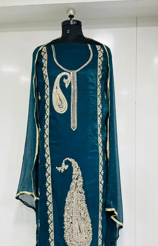 Blue_Georgette_Party_Wear_Traditional_Embroidery_Unstitched_Suit_For_Women