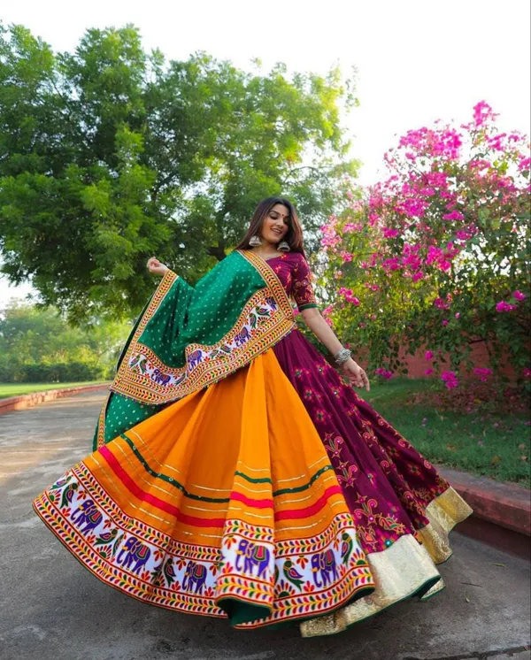 Choli_And_Lehenga_Pure_Dola_Tussar_Silk_Printed_Dola_Silk_Lehenga_Choli_With_Real_Mirror_Work_With_Heavy_Dupatta_For_Women