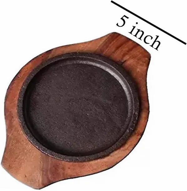 Brown_Iron_Sizzler_Plater_With_Wooden_Stand_|_Brownie_Sizzler_Plate_|_Wooden_Round_Sizzling_Brownie_Plate_|_Serving_Platter_|_Hot_Sizzling_Plate_|_5_Inch_Sizzler_Plate