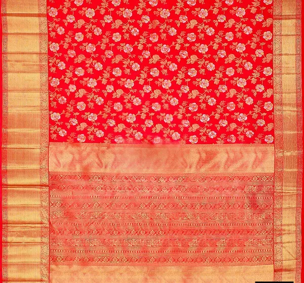 Red_Golden_Soft_Lichi_Silk_Ethnic_Saree_With_Blouse_Piece_For_Wedding_Festival